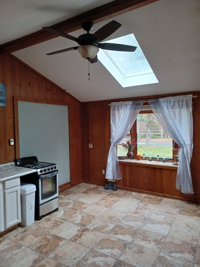 25 Stanton Rd 25 Stanton Rd Clinton CT 06413 Apartment Finder