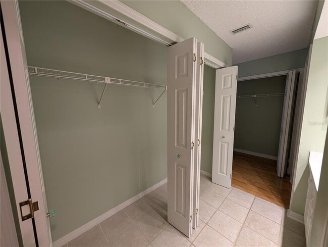 Building Photo - 2577 Dolly Bay Dr
