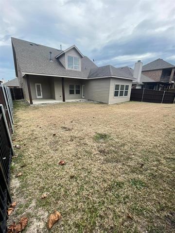 Building Photo - 2912 Golfview Dr