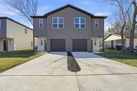 Building Photo - 303 Eastland St