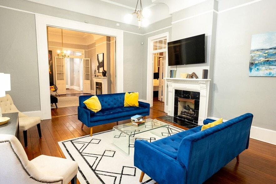 Primary Photo - 1433 Esplanade Ave