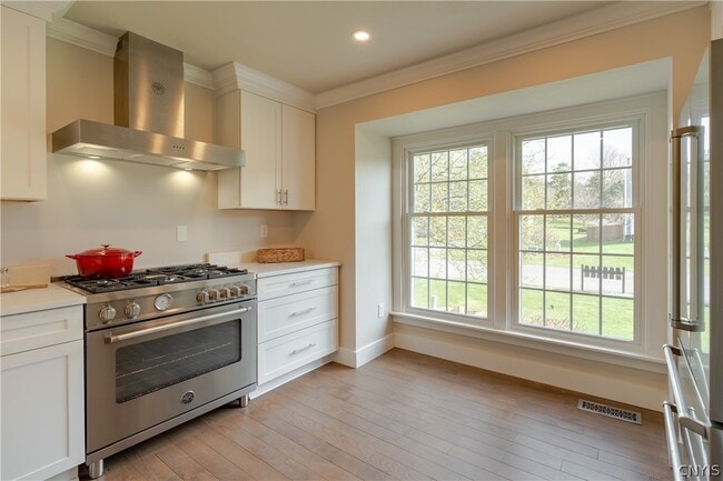 Building Photo - 8116 Verbeck Dr