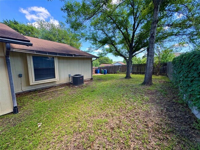 Building Photo - 7206 Smokey Hill Rd