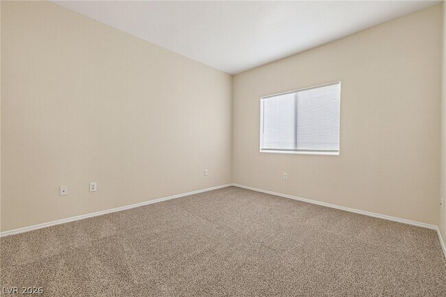 Building Photo - 1050 E Cactus Ave