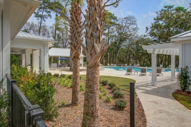 Building Photo - 1237 Tice Ln