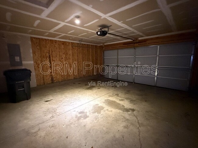 Building Photo - 306 Shrack Ln