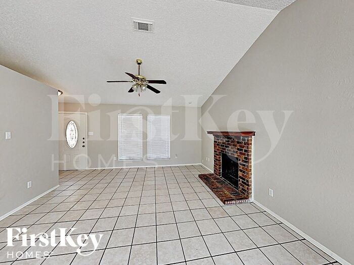 Building Photo - 3729 Flintwood Trail