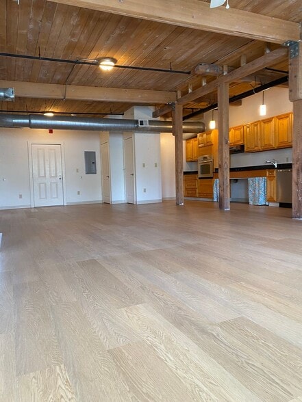 Building Photo - Bostonian Shoe Lofts