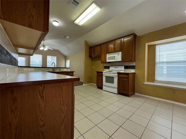 Building Photo - 9602 Glenshee Drive