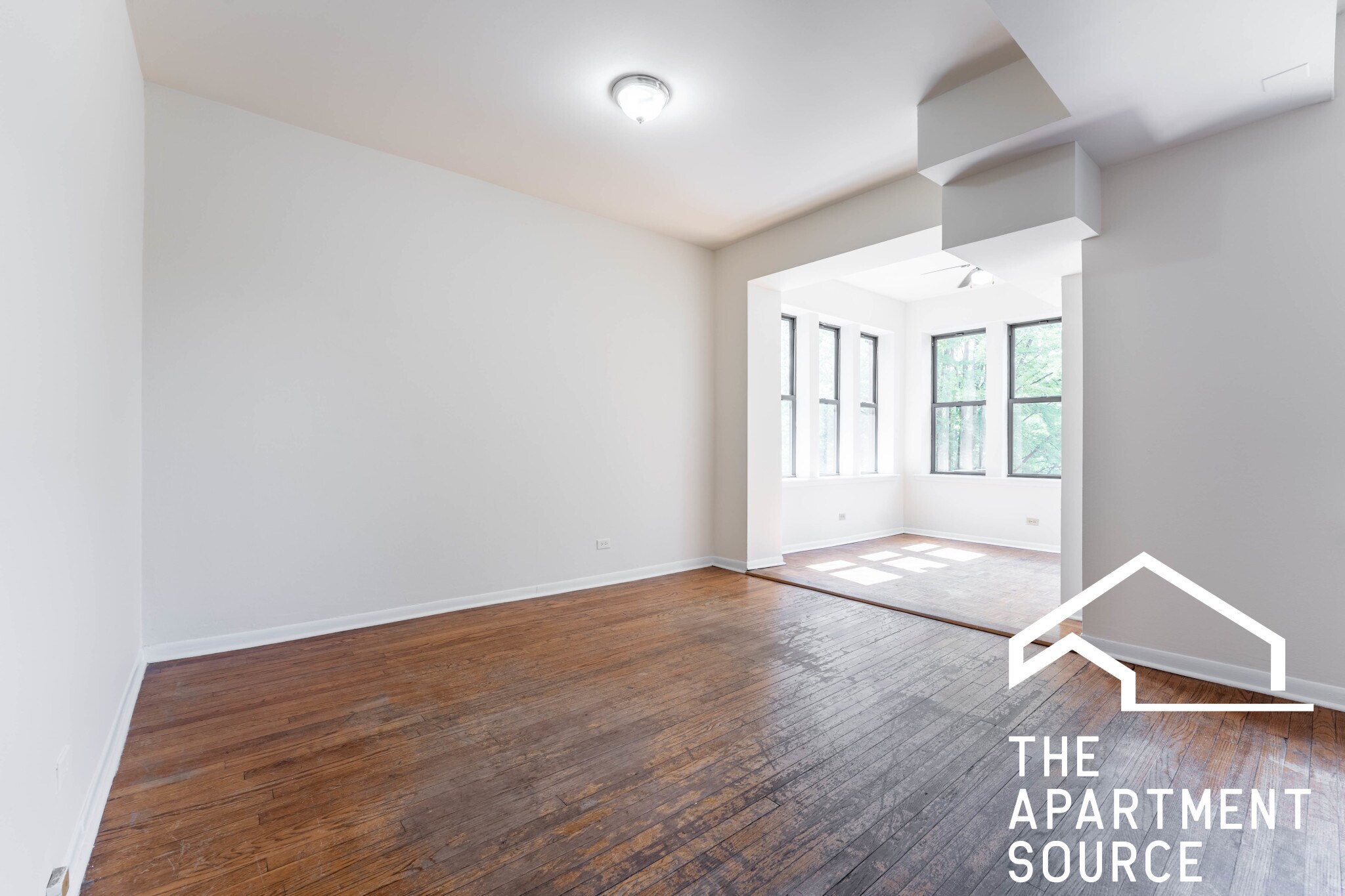 Building Photo - 2323 N Kedzie Blvd