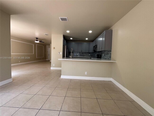 Building Photo - 5450 NW 94th Terrace