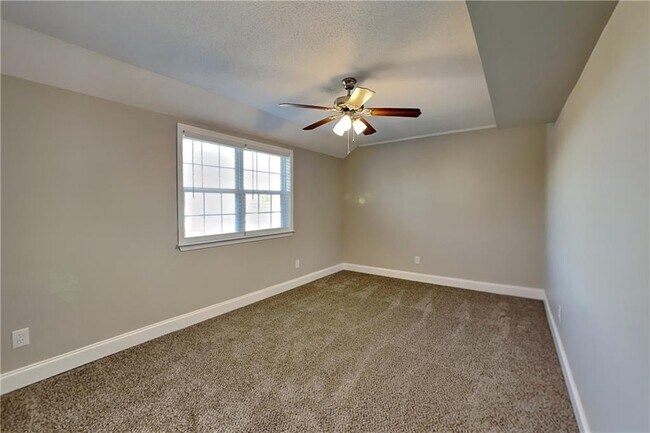 Building Photo - 962 Taylors Farm Ct