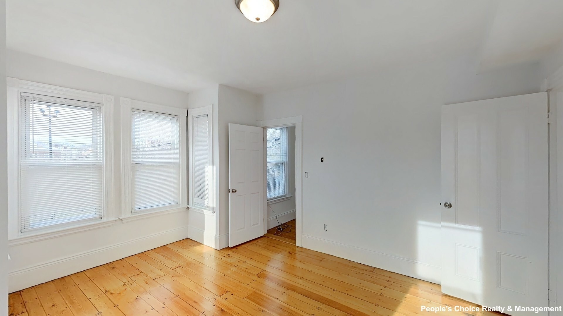 Building Photo - 15 Vinal Ave