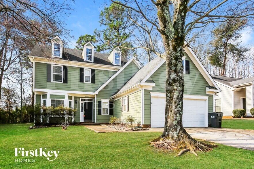 Building Photo - 6020 Carriage Oaks Dr