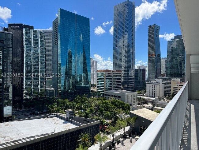 Building Photo - 1250 S Miami Ave