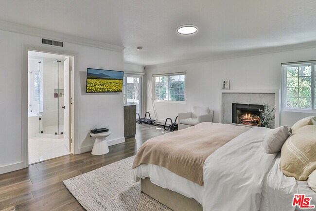 Building Photo - 4204 Flintlock Ln