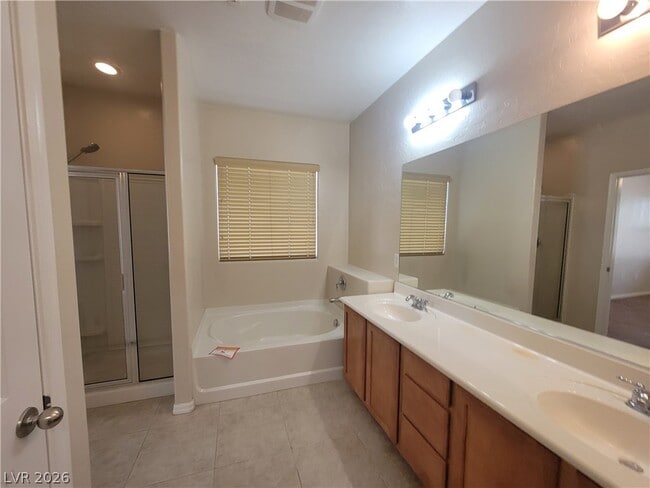 Building Photo - 6729 Curlews Ct