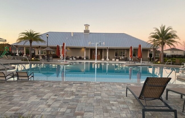 Building Photo - 3 Bed / 2.5 Bath Home  - ****SPECIAL - 3 W...