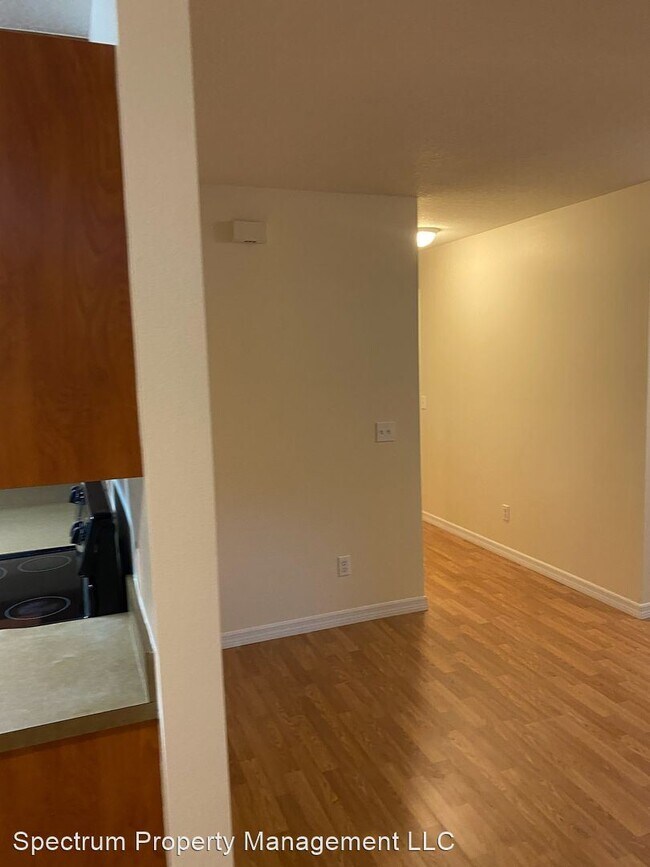 Building Photo - 2 br, 1 bath House - 1010 High Street