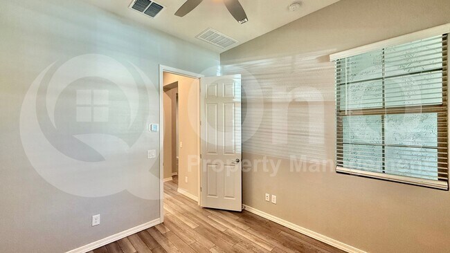 Building Photo - 3951 E Pinto Dr