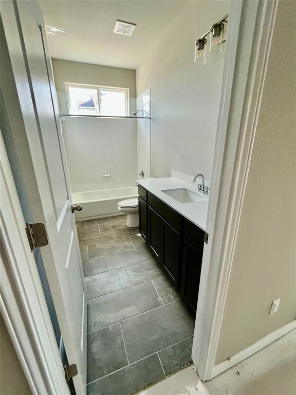 Building Photo - 5327 Bruno St