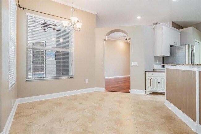 Building Photo - 25001 Bandana Ct