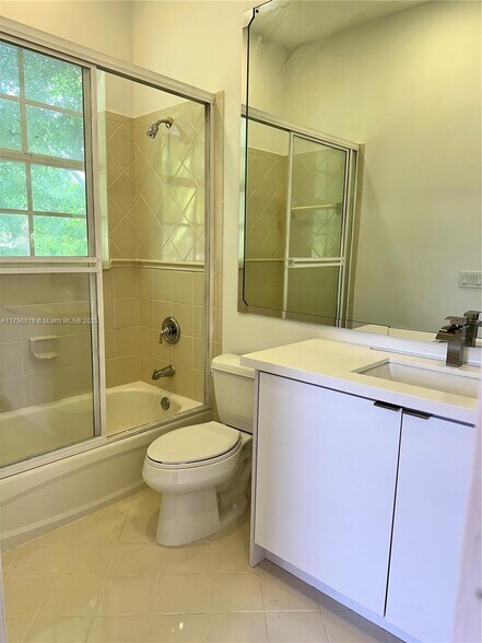 Building Photo - 11388 NW 68th St