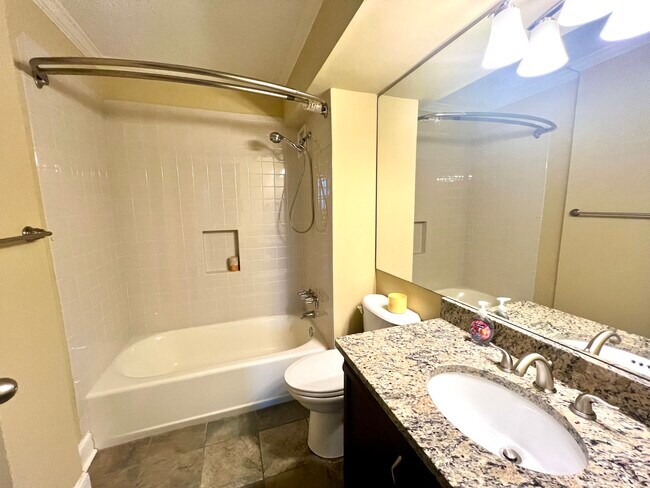 Building Photo - 1131 Stringers Ridge Rd