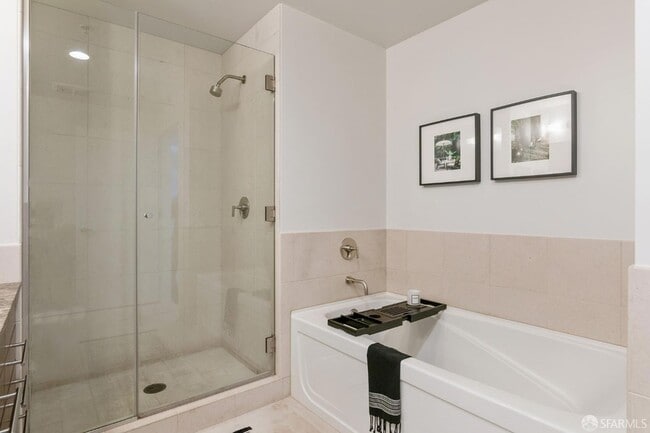 Building Photo - 338 Spear St