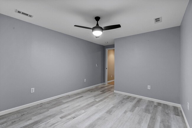 Building Photo - Spacious 3-Bed, 3-Bath Home in Wentzville