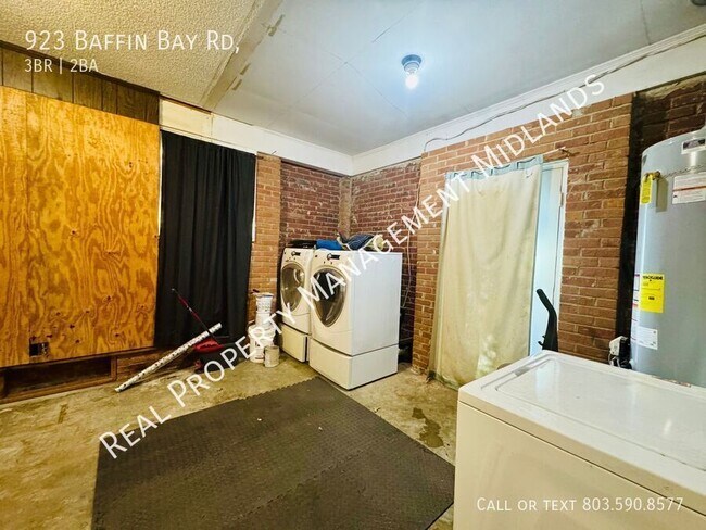 Building Photo - 923 Baffin Bay Rd