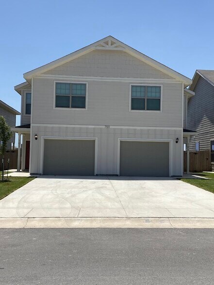 Exterior - 7511 Gramercy Way