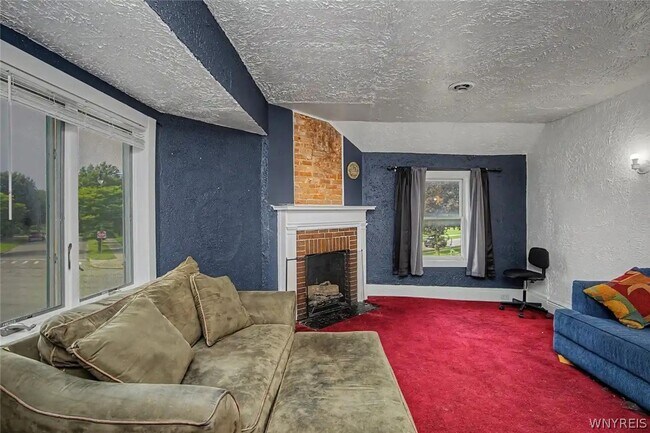 Building Photo - 485 Porter Ave