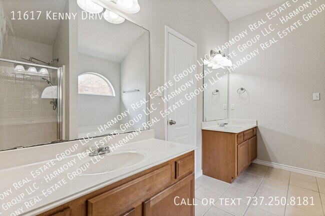 Building Photo - 11617 Kenny Dr