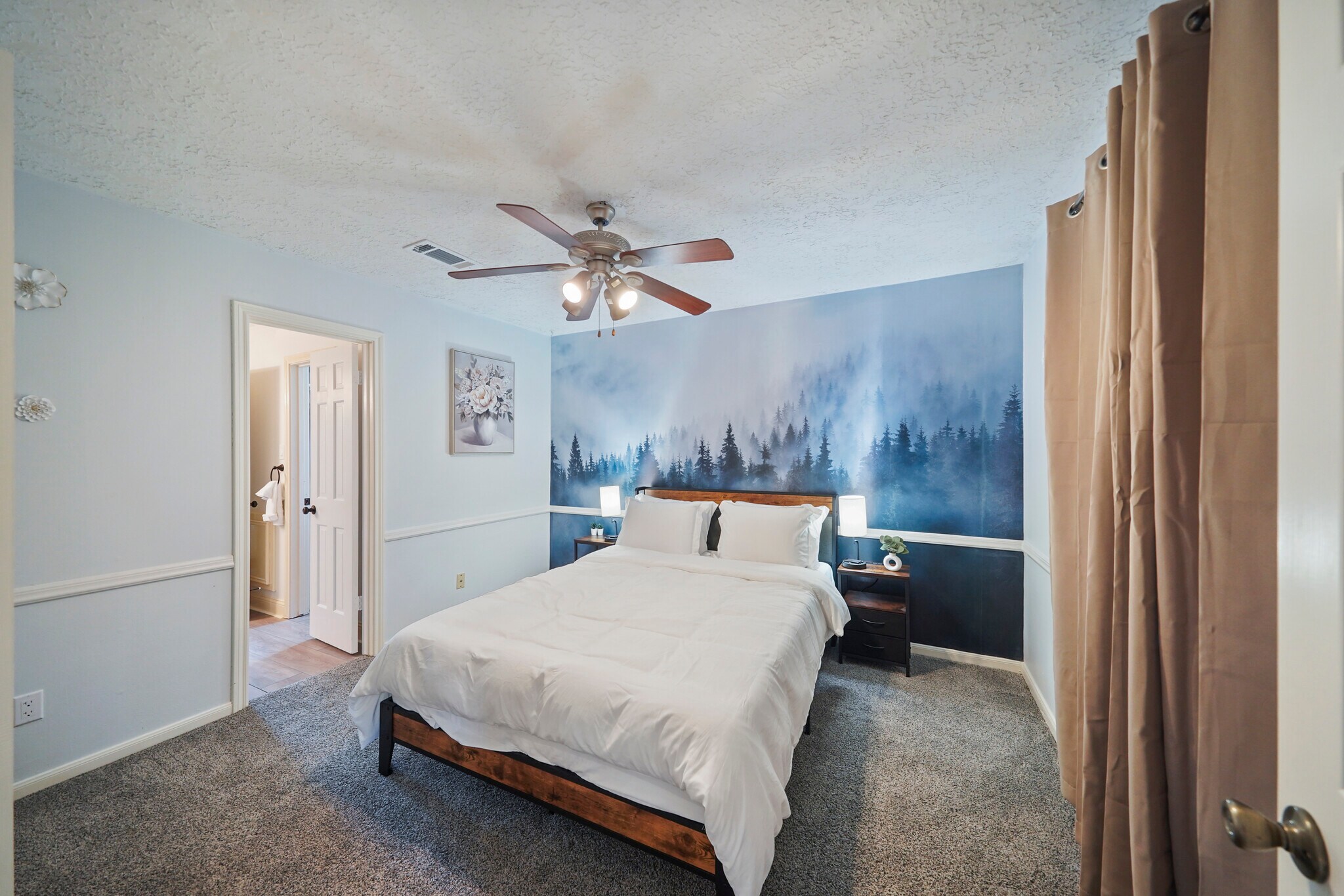 Building Photo - 27403 Caperidge Dr
