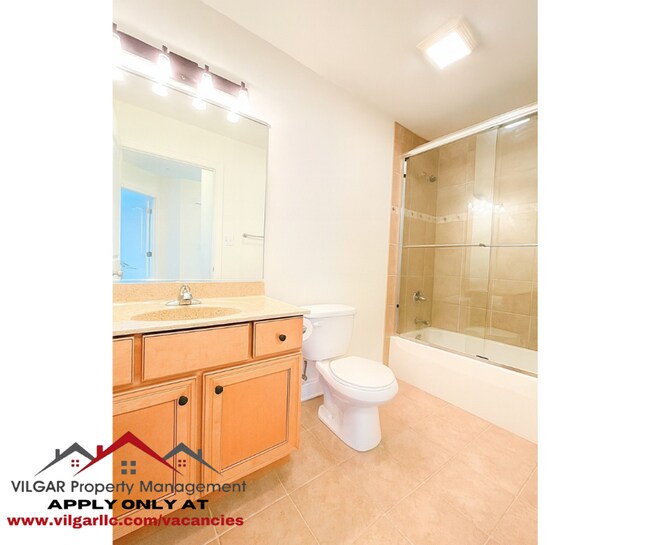 Building Photo - Updated and well-maintained, this 2-bedroo...