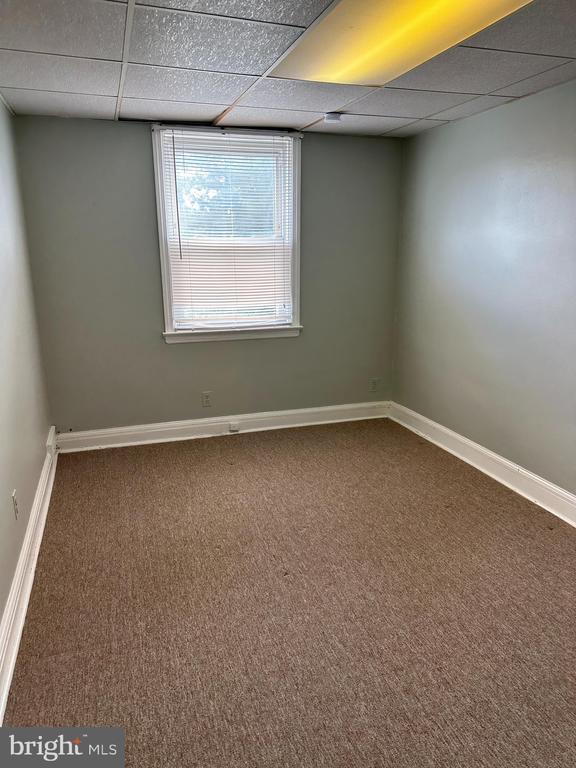 Building Photo - 5220 Fairhaven Rd