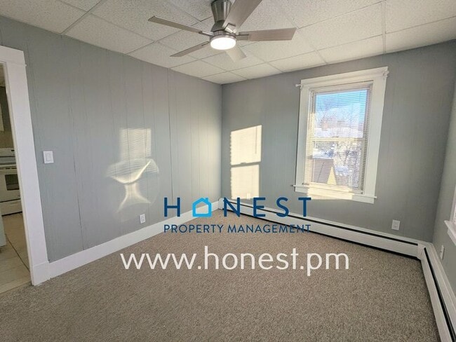 Building Photo - 73 Kennedy Memorial Dr