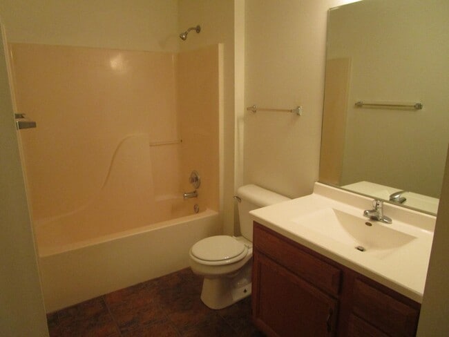 Building Photo - 5013-5015 Carrie Ridge Dr.