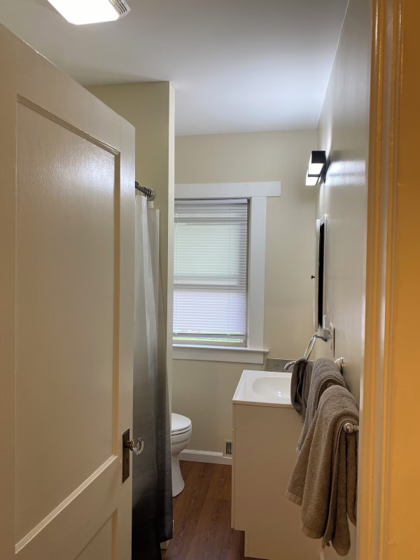 Building Photo - 5 E 3rd Ave