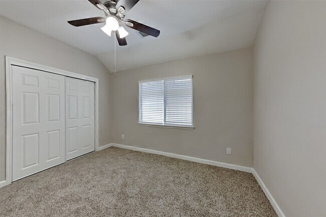 Building Photo - 7806 Autumn Hollow Ln