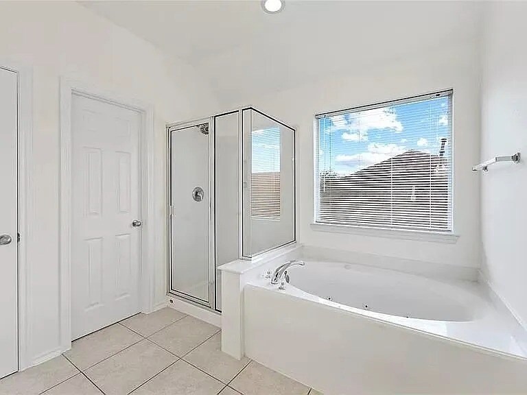 Building Photo - 20127 Broad Run Ln