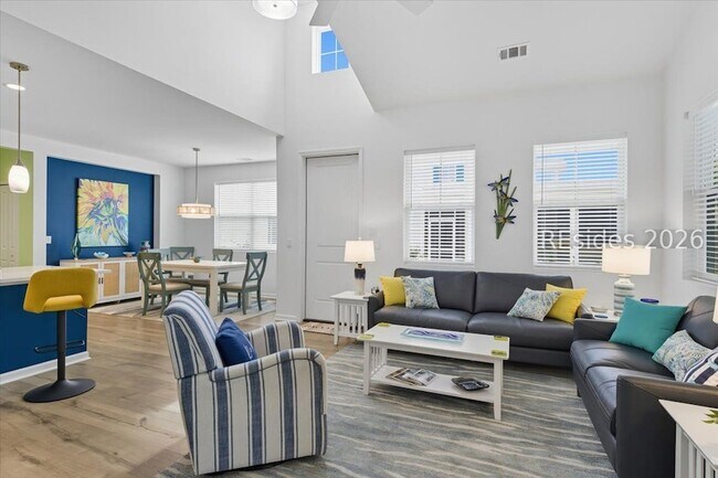 Building Photo - 196 Treasure Past Wy