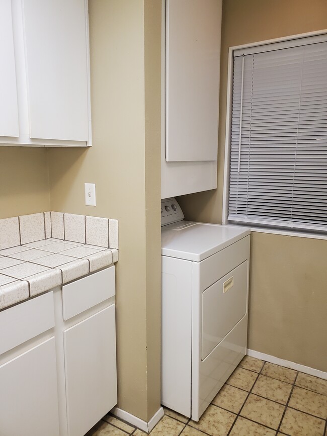 Dryer in the unit. - 7122 Wood Hollow Dr