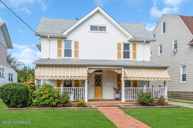 Primary Photo - 202 9th Ave