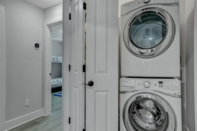 Building Photo - 731 Layne Dr