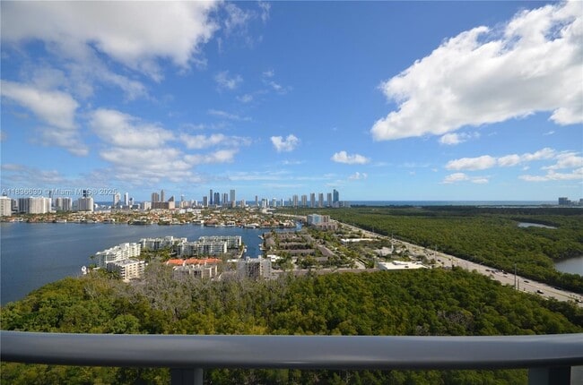Building Photo - 16385 Biscayne Blvd