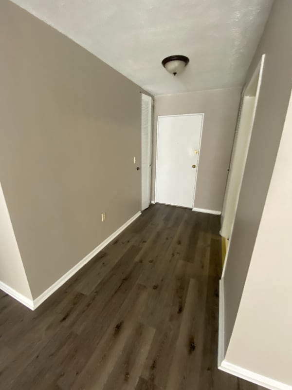 Building Photo - 200 Mountain Ave