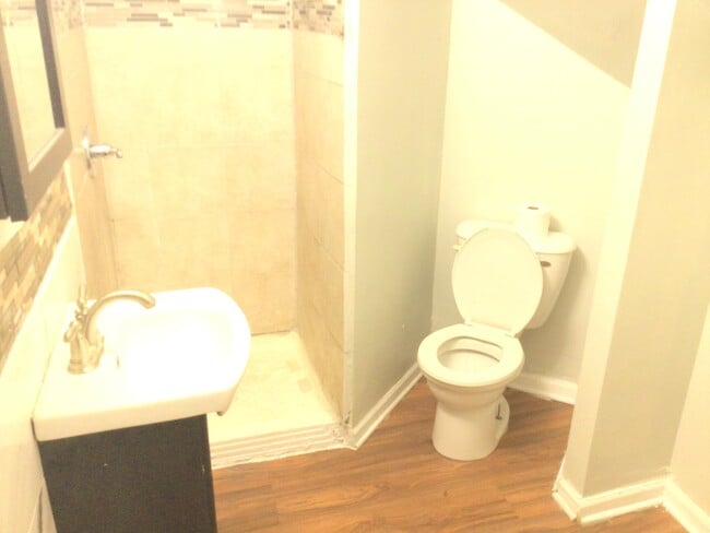 Building Photo - 8518 S Givins Ct