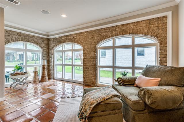 Building Photo - 5318 Morningside Ave